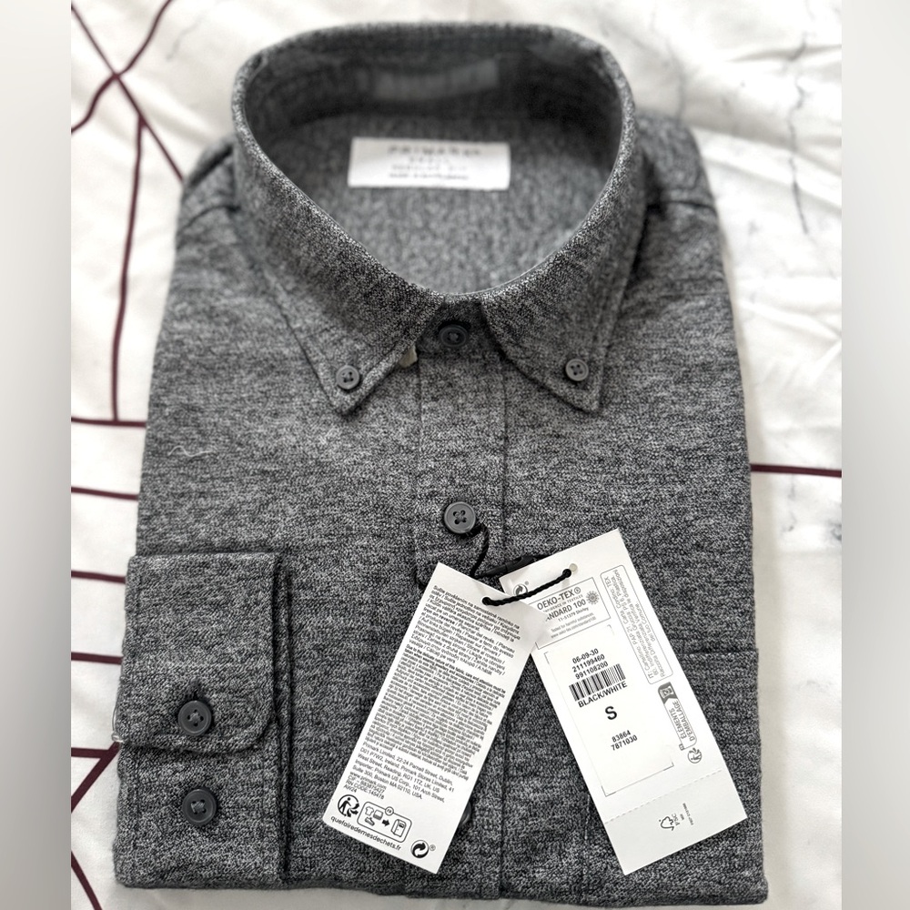 Gray Button-Up Shirt Long Sleeves